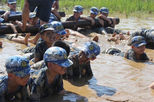 湖北正念夏令营：军旅夏令营让孩子感受一次不同的国防教育