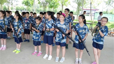 [武汉军事夏令营]湖北正念夏令营：参加暑假军事夏令营安全吗？