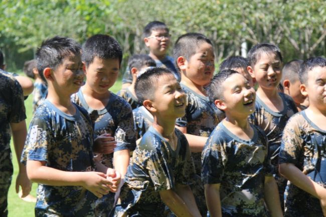 [武汉暑假夏令营]湖北正念夏令营：如何区分军事夏令营和其他夏令营区别？