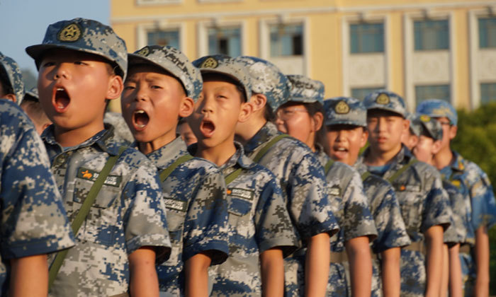 武汉阳光领袖夏令营-青少年每年参加军事夏令营有什么好处? 武汉阳光领袖夏令营-青少年每年参加军事夏令营有什么好处?