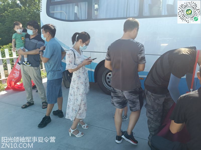 武汉阳光领袖夏令营：为什么现在的军事夏令营越来越流行？