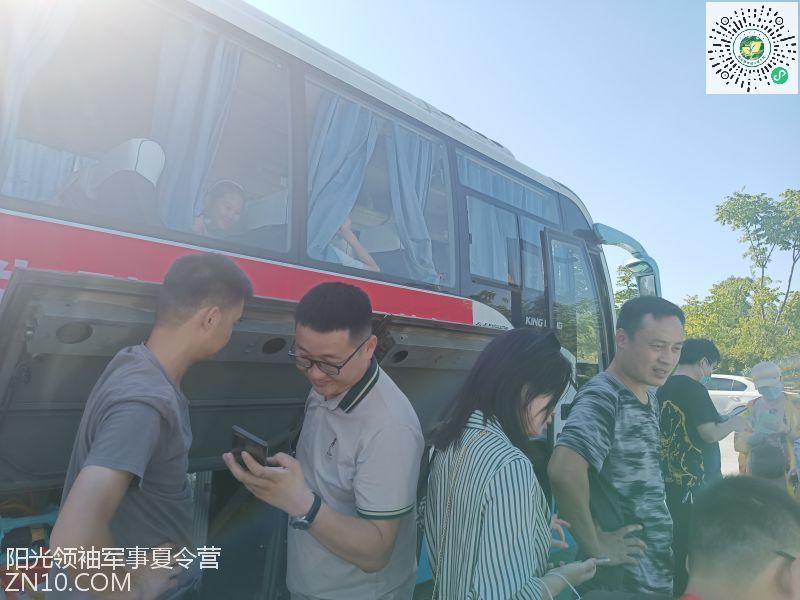 武汉阳光领袖夏令营：研学夏令营和军事夏令营哪个更值得选择？